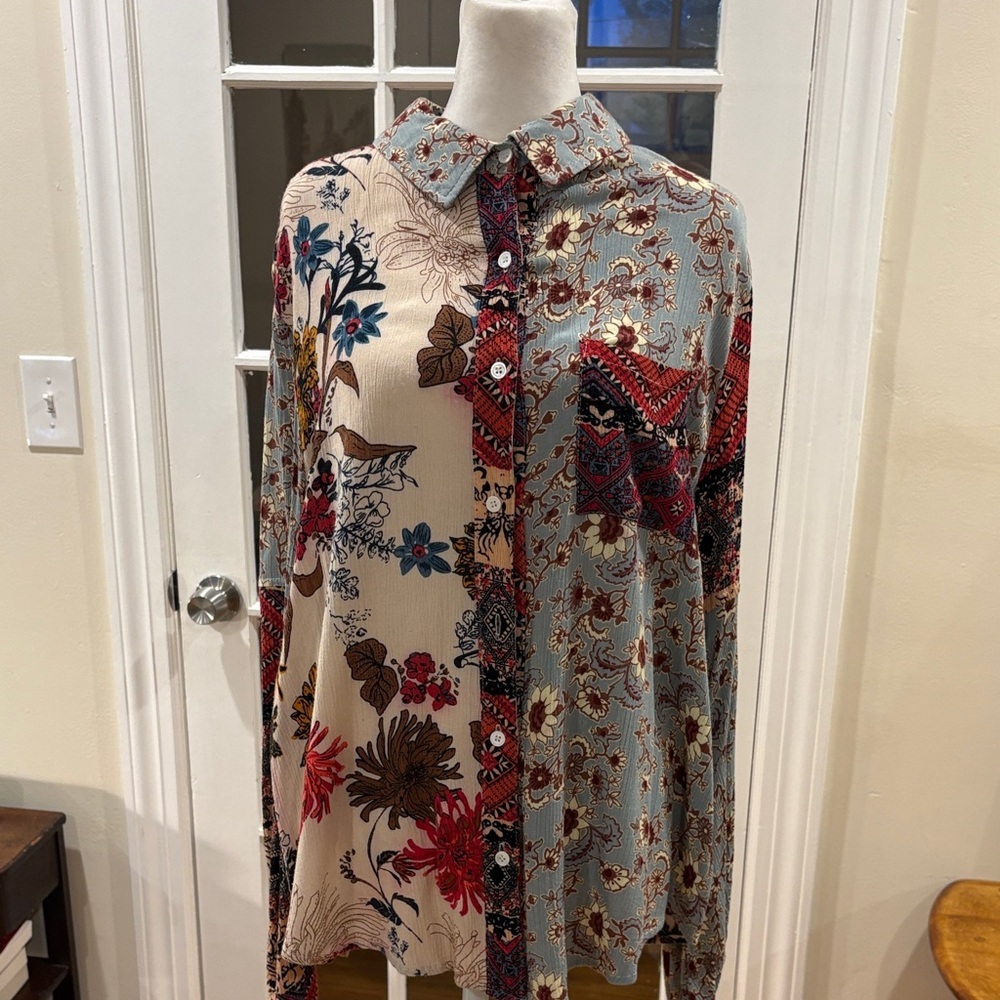 Umgee Rayon Floral Patchwork Button-Down Top. Size L